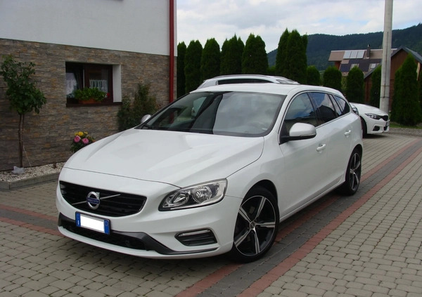 Volvo V60 cena 53000 przebieg: 162000, rok produkcji 2016 z Limanowa małe 79